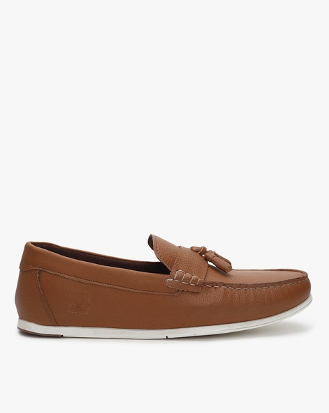 BOND STREET BY RED TAPE - Slip-On Tassel Loafers