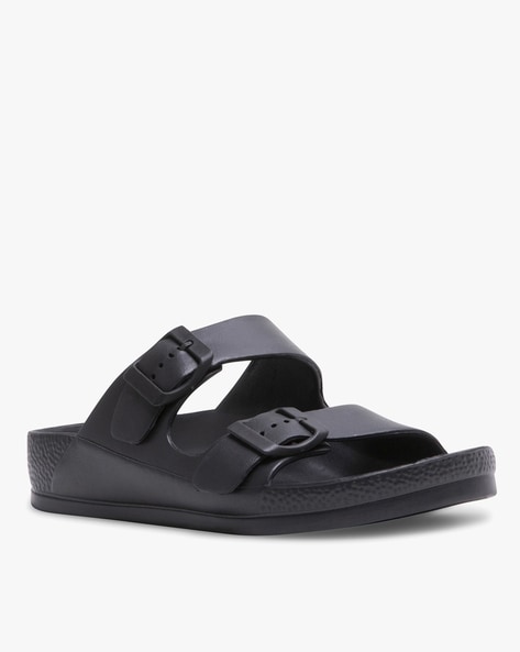 STEVE MADDEN - Evanne Sliders with Buckle Closure