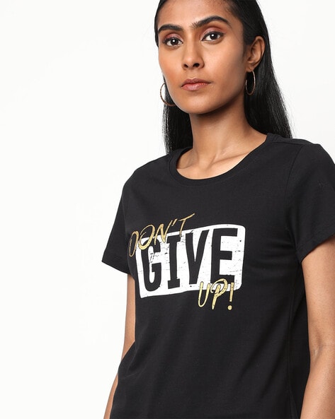 DNMX - Typographic Print Round-Neck T-shirt