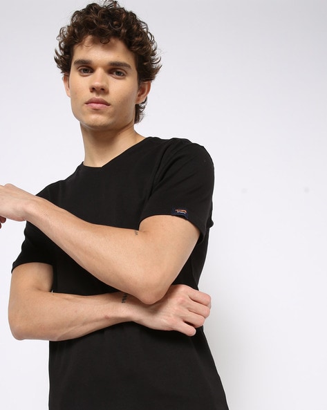 TEAMSPIRIT - Core Rib V-Neck T-shirt