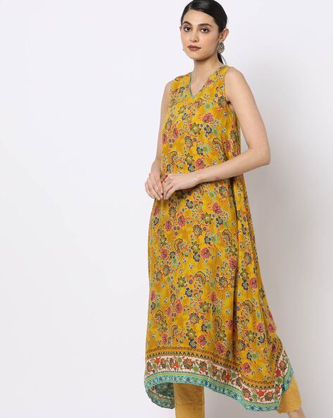 GLOBAL DESI - Leaf Print Tunic with Keyhole Neckline
