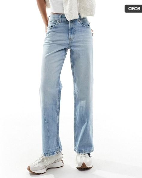 #ASOSDESIGN - Mid-Wash Comfort Straight-Leg Jeans