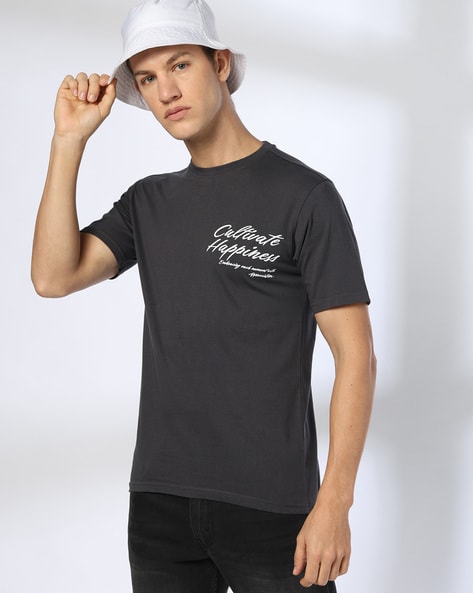 #DNMXFORTRENDSSELECT - Men Typographic Print Regular Fit Crew-Neck T-Shirt