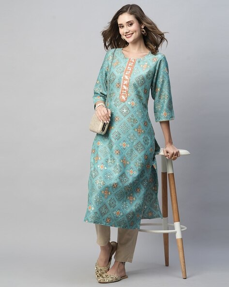 #KIANAHOUSEOFFASHION - Geometric Print Straight Kurti