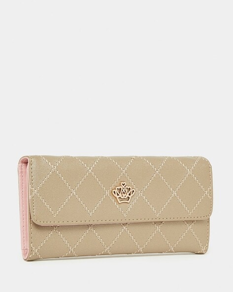 #STYLI - Women Gold Stitch Detail Three-Fold Diamond Design Wallet