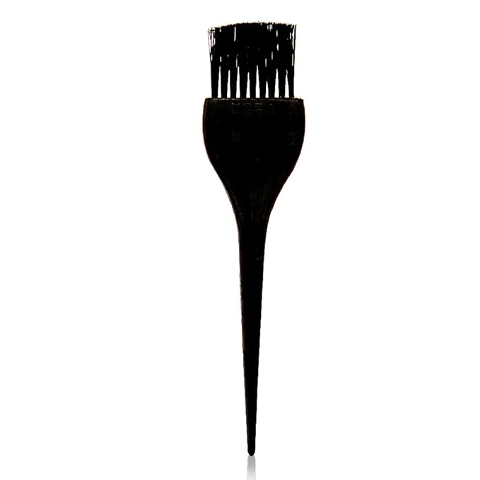 Vega Mehandi Brush with Black Colored Plastic Body and Green Bristles (color may vary)