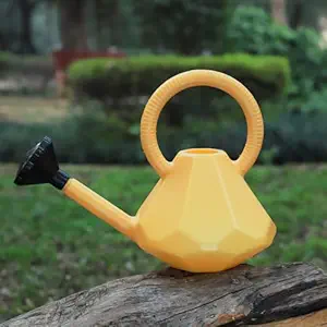 Klassic Plastic Diamond Watering Can, Watering Plant with Long spout, Indoor and Outdoor Watering Gardens, Large Capacity Water, House Gardening Plants (3.5 litres)