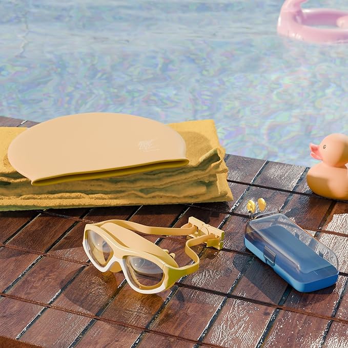 Lifelong Swimming Combo Kit for Kids 5+ Years- Swim Cap, Swimming Goggles with Earplug Attached, NoseClip & Microfibre Towel - Easy Fit Swimming Accessories - Waterproof Swimming Cap -Anti-Fog Glasses