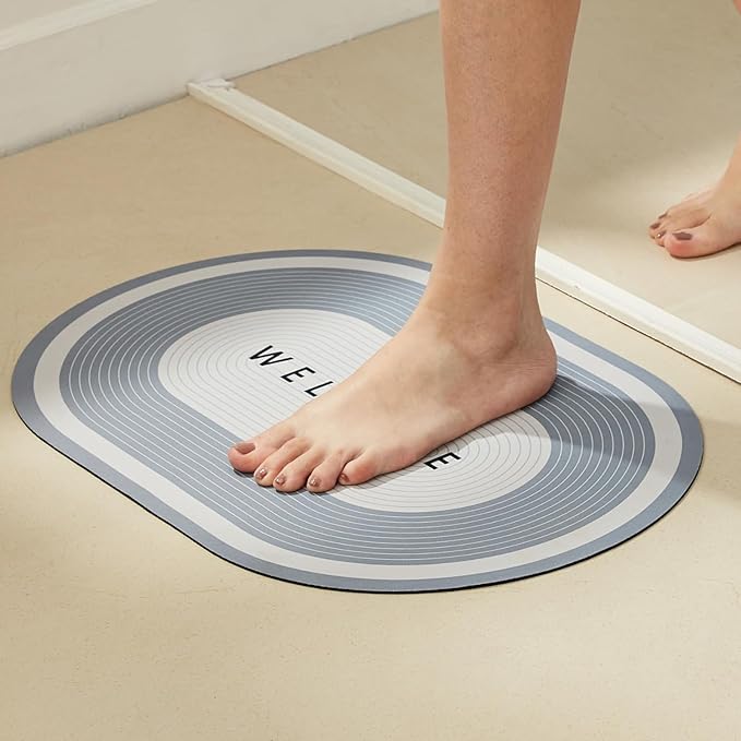 Amazon Brand - Solimo Rubber Water Absorbent Non-Slip Bathmat |Oval Bathroom Mat | Anti-Skid, Lightweight | Super Absorbent | 38 Cms X 58 Cms (Grey)