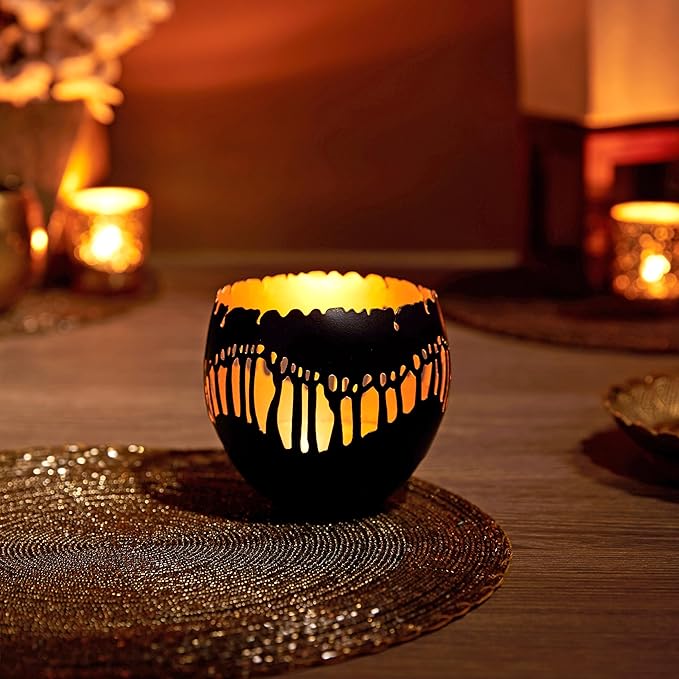 Amazon Brand - Solimo Ornamental Iron Tea Light | Stylish | for Indoors & Outdoors Décor (Matt Black with Gold)