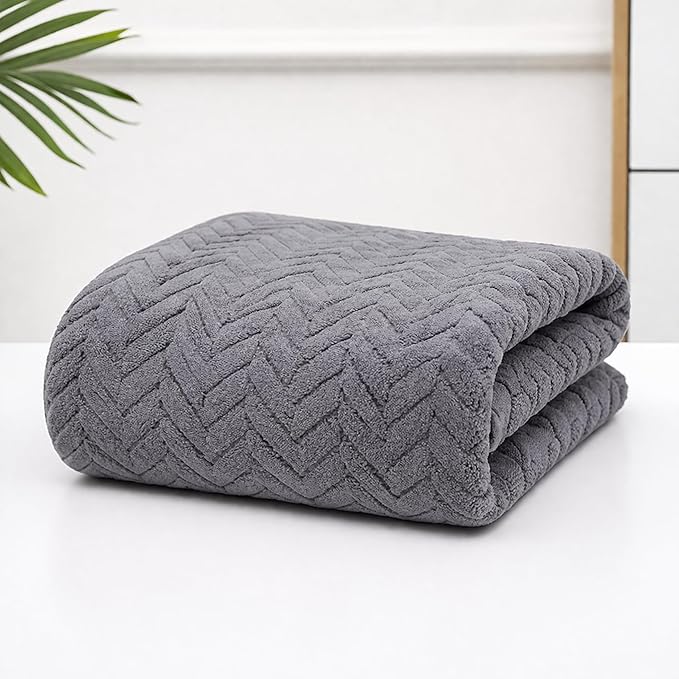 Cortina Towels for Bath (70 x 140 cm)  -  380 GSM Microfiber Bath Towels, Ultra Soft, Highly Absorbent & Quick Dry for Gym, Beach & Bathroom Towels for Men, Women & Kids Color : Grey