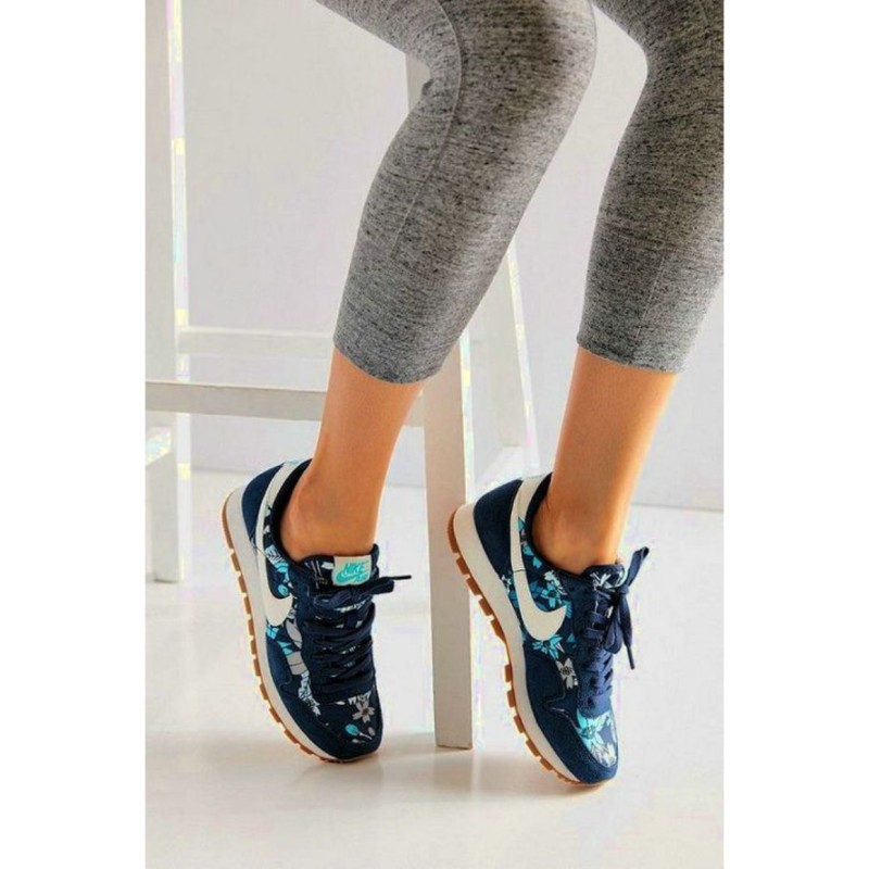 Upto 70%+Extra 5%off Bata, PUMA & more