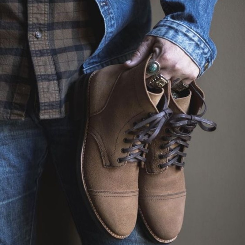 Upto 65%+Extra 5% Off UCB, Vans, Levi's & more