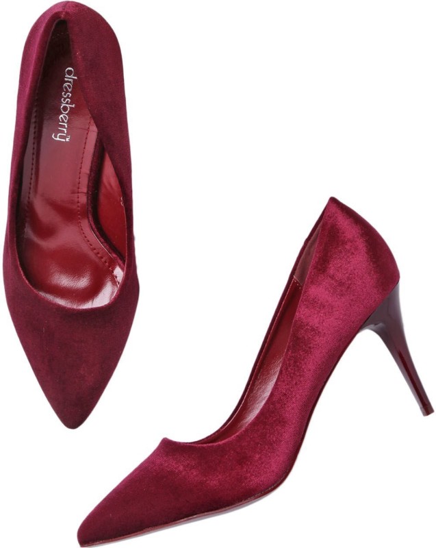 Upto 70%  Off+Extra 5%  Dressberry, Puma & more