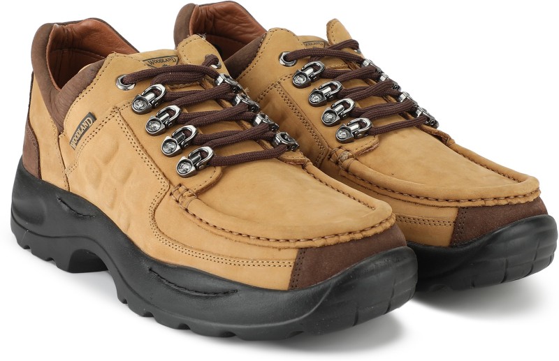 30-70% +Extra 5%  Off Woodland, Lee Cooper & more