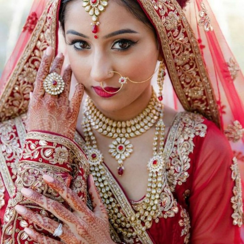 Starting ₹199 Jewellery &  Handbags