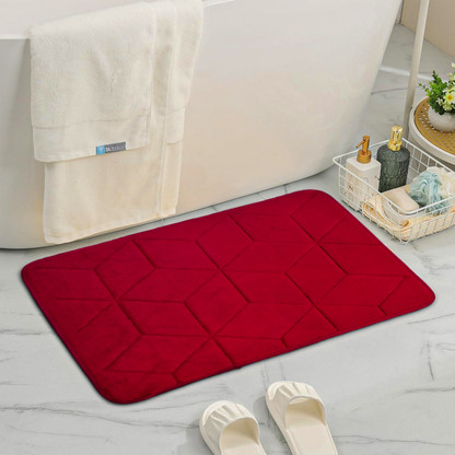 STATUS Velvet Bathroom Mat  (Red, Medium)