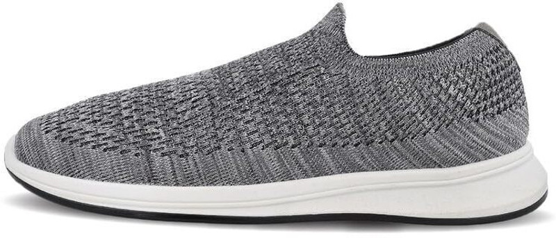 WALKAROO Training & Gym Shoes For Men
