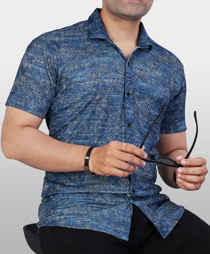Men Regular Fit Printed Spread Collar Casual Shirt