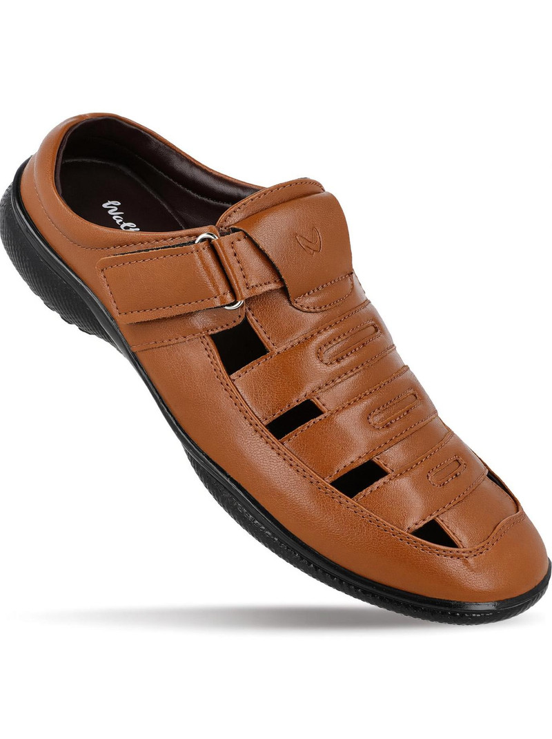 WALKAROO Men Casual Sandal (Tan)