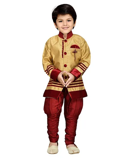 AJ Dezines Full Sleeves Brooch Detailing Sherwani With Pajama - Maroon