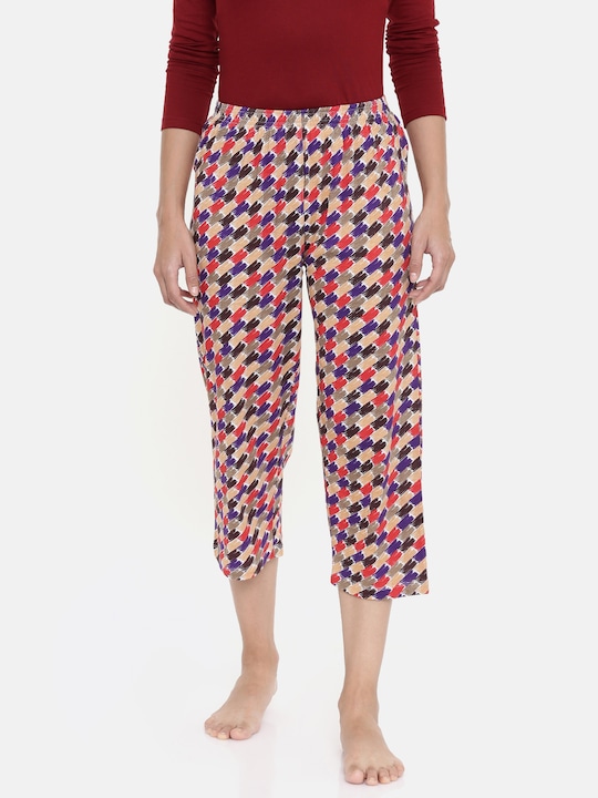 zebu - Women Beige & Red Printed Regular Fit Capris 299_1ZW_CCC_PRI_BEG_XL
