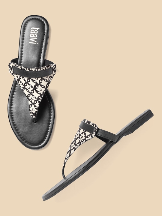 Taavi - Women Off-White & Black Bagru Print T-Strap Open Toe Sustainable Flats