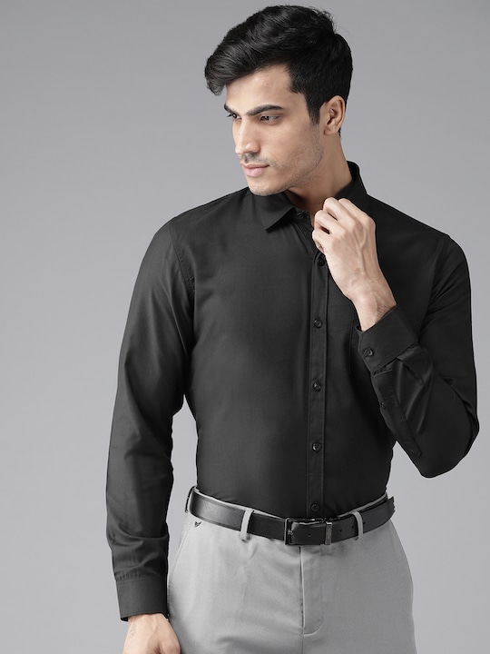 DENNISON - Men Black Modern Slim Fit Solid Formal Shirt