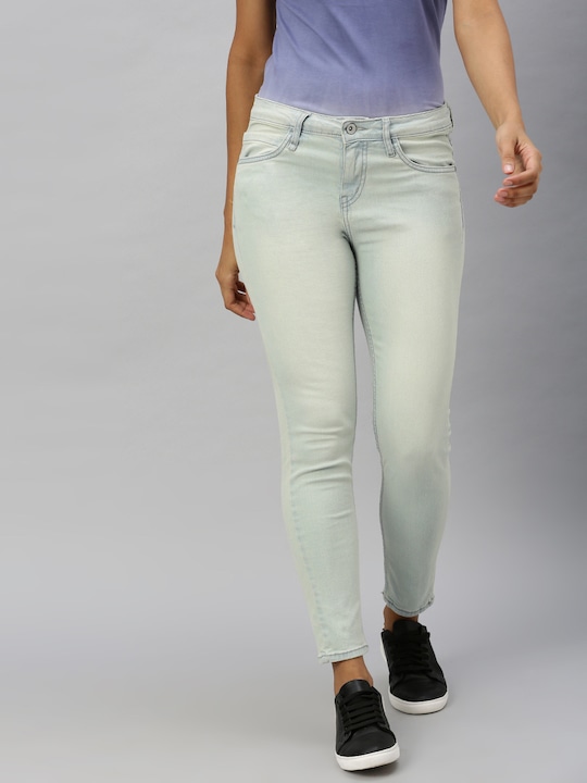 Roadster - Women Blue Skinny Fit Mid-Rise Clean Look Stretchable Jeans