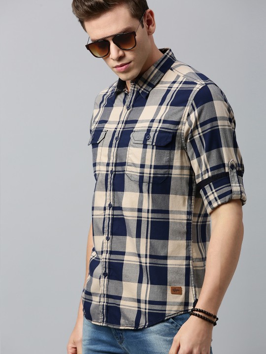 Roadster - Men Navy Blue & Beige Regular Fit Checked Sustainable Casual Shirt