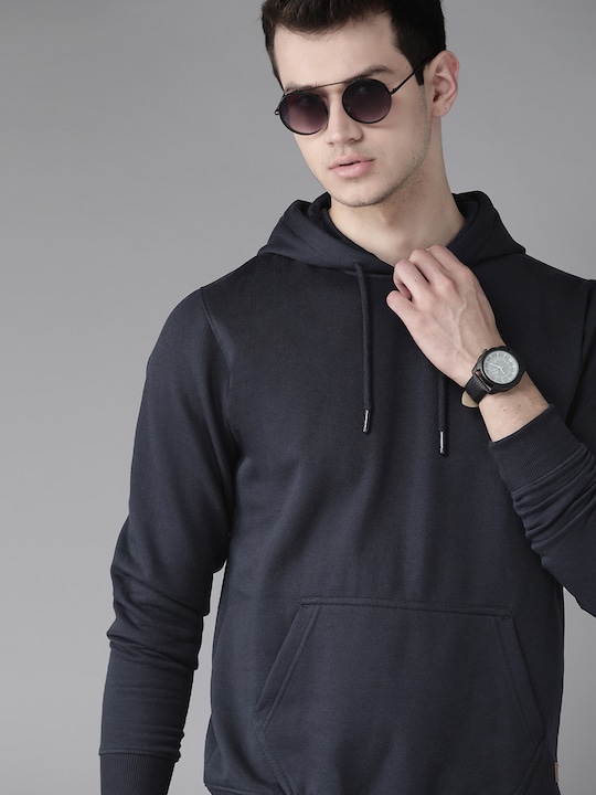 Roadster - Men Navy Blue Solid Hooded Sweatshirt