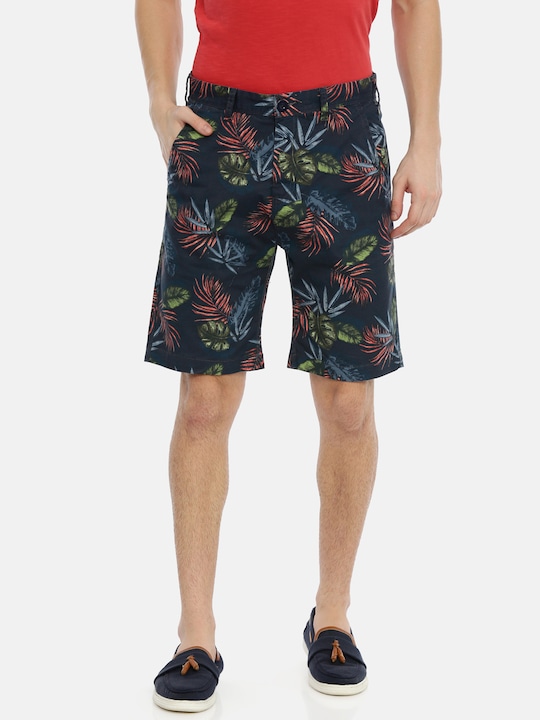 Breakbounce - Men Navy Blue & Red Tropical Print Shorts