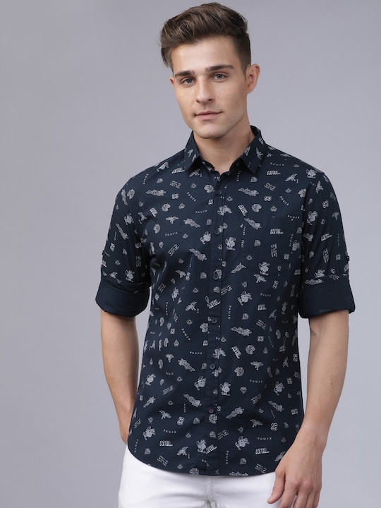 LOCOMOTIVE - Men Navy Blue & White Slim Fit Printed Casual Shirt