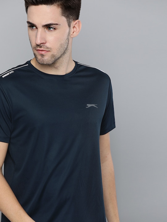 Slazenger - Men Navy Blue Solid T-shirt
