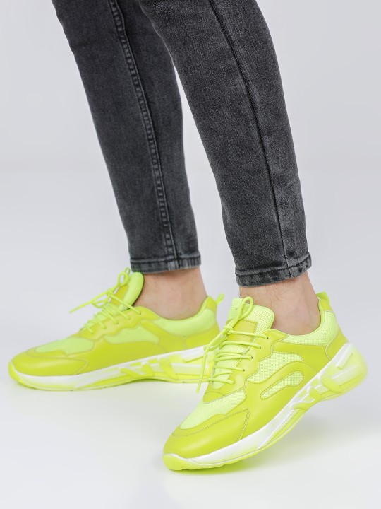 HIGHLANDER - Men Fluorescent Green Sneakers