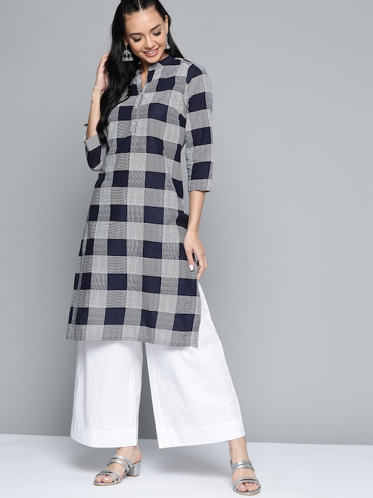 HERE&NOW - Women Navy Blue & White Cotton Checked Kurta