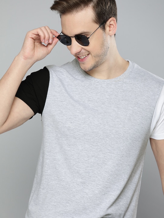 HERE&NOW - Men Grey Melange Colourblocked T-shirt