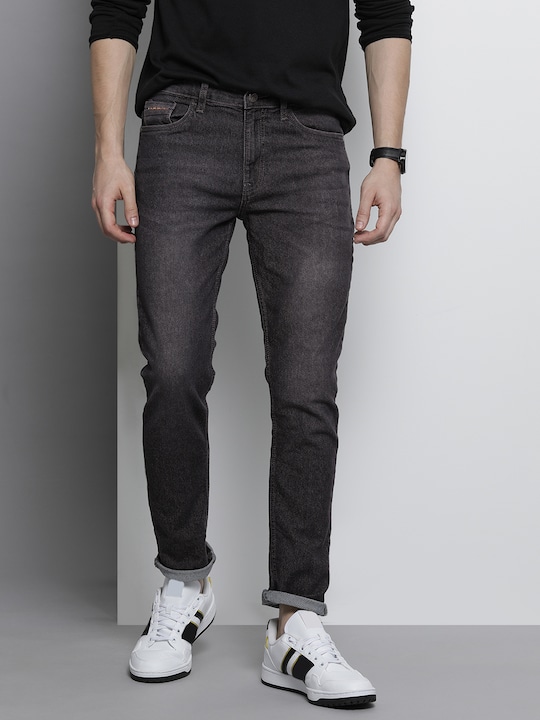 The Indian Garage Co - Men Black Slim Fit Light Fade Stretchable Jeans
