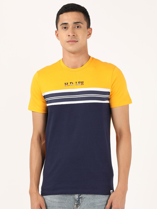 Lee - Men Yellow & Navy Blue Colourblocked Slim Fit T-shirt