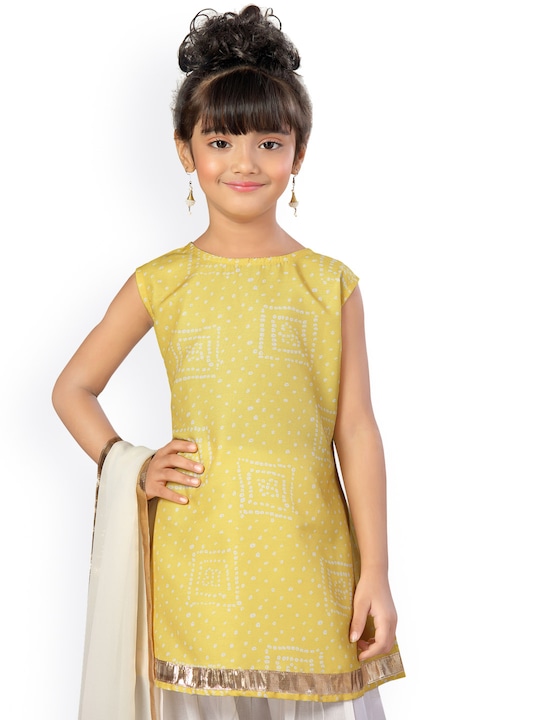 HERE&NOW - Girls Bandhani Print Sleeveless Kurta With Salwar And Dupatta