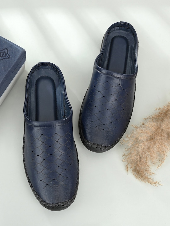 BUCIK - Men Blue & Black Shoe-Style Sandals