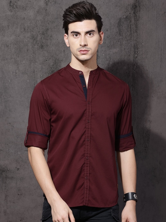 Roadster - Men Maroon Regular Fit Solid Casual Shirt