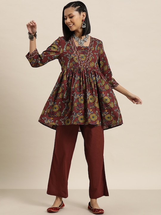 HERE&NOW - Floral Printed Regular Kurta With Trousers