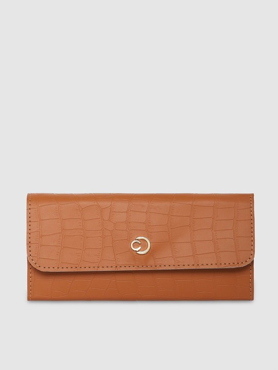 Caprese - Women Textured Leather Two Fold Wallet