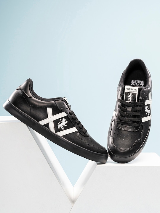 Red Tape - Men Printed Lace Up Sneakers