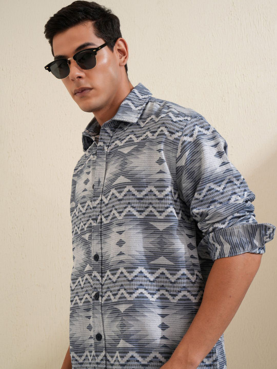 LOCOMOTIVE - Men Abstract Printed Oversized Fit Casual Shirt