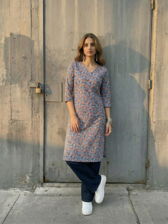 Anouk Rustic - Floral Printed V-Neck Straight Kurta