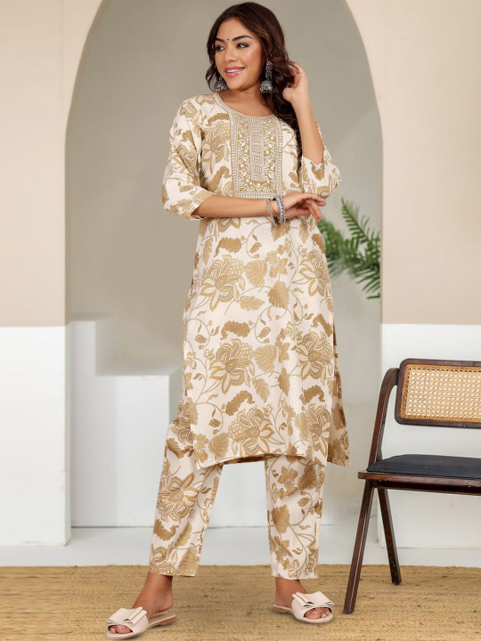 Varanga - Women Floral Printed Kurta with Trousers