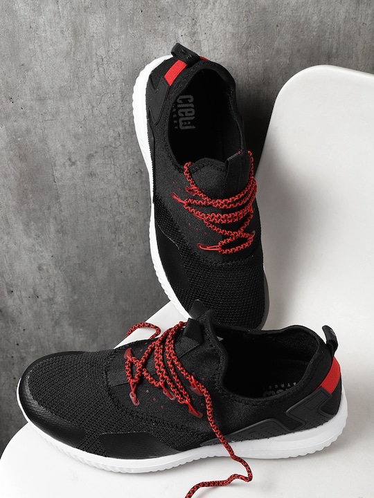 Crew STREET - Men Black Running Shoes