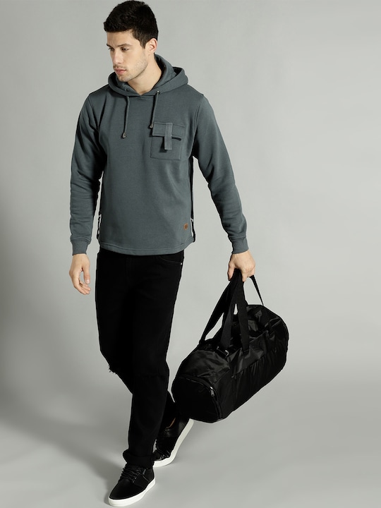 Roadster - Men Grey Solid Hooded Sweatshirt
